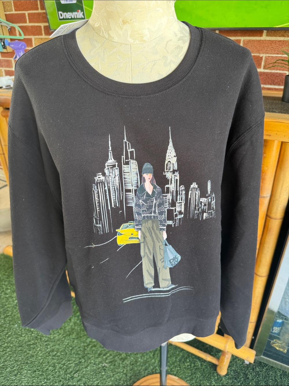 Dkny Black Graphic Cityscape Crewneck Sweater with Yellow Taxi Detail